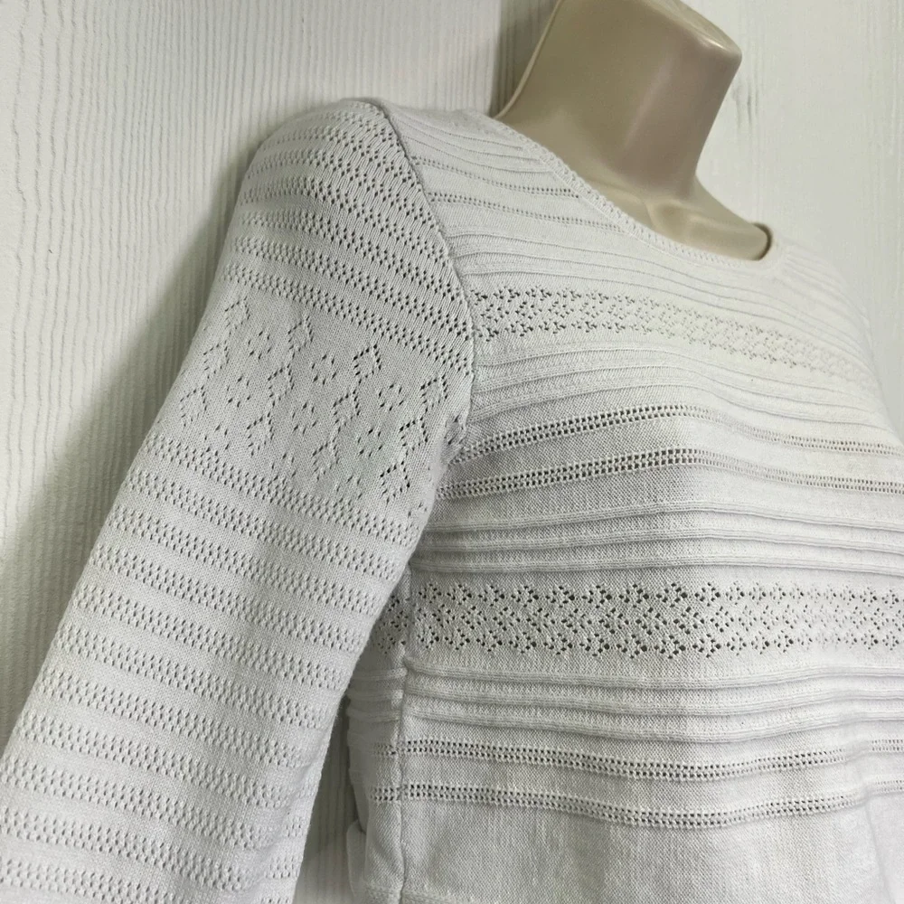 Free People - White Open Fun Design Long Sleeve Trimmed Pink Crop Top Medium